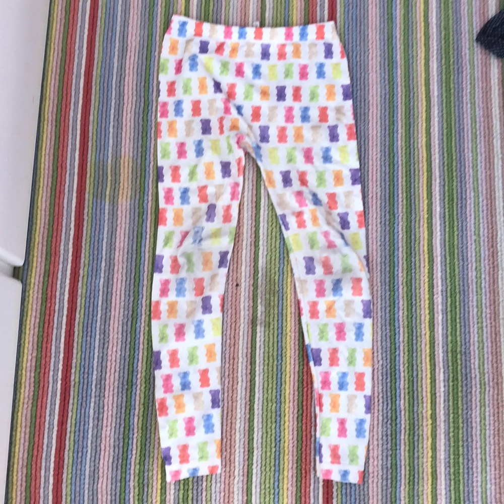 Gummy bear print leggings